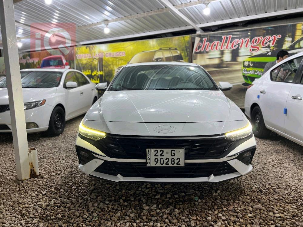 هیوندای ئەلەنترا